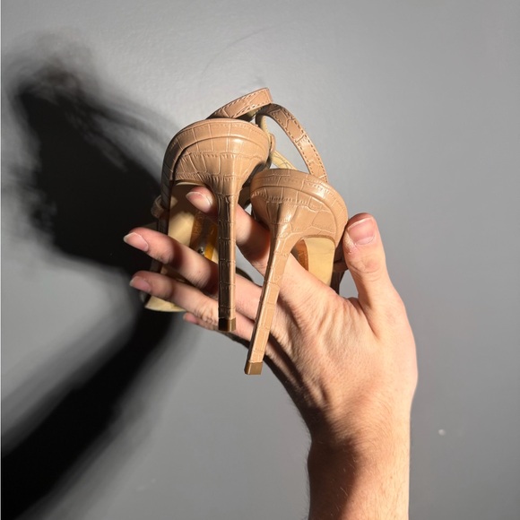 Sam Edelman Doran Croc Embossed Strappy Sandal in Nude Size 7 - Picture 4 of 6